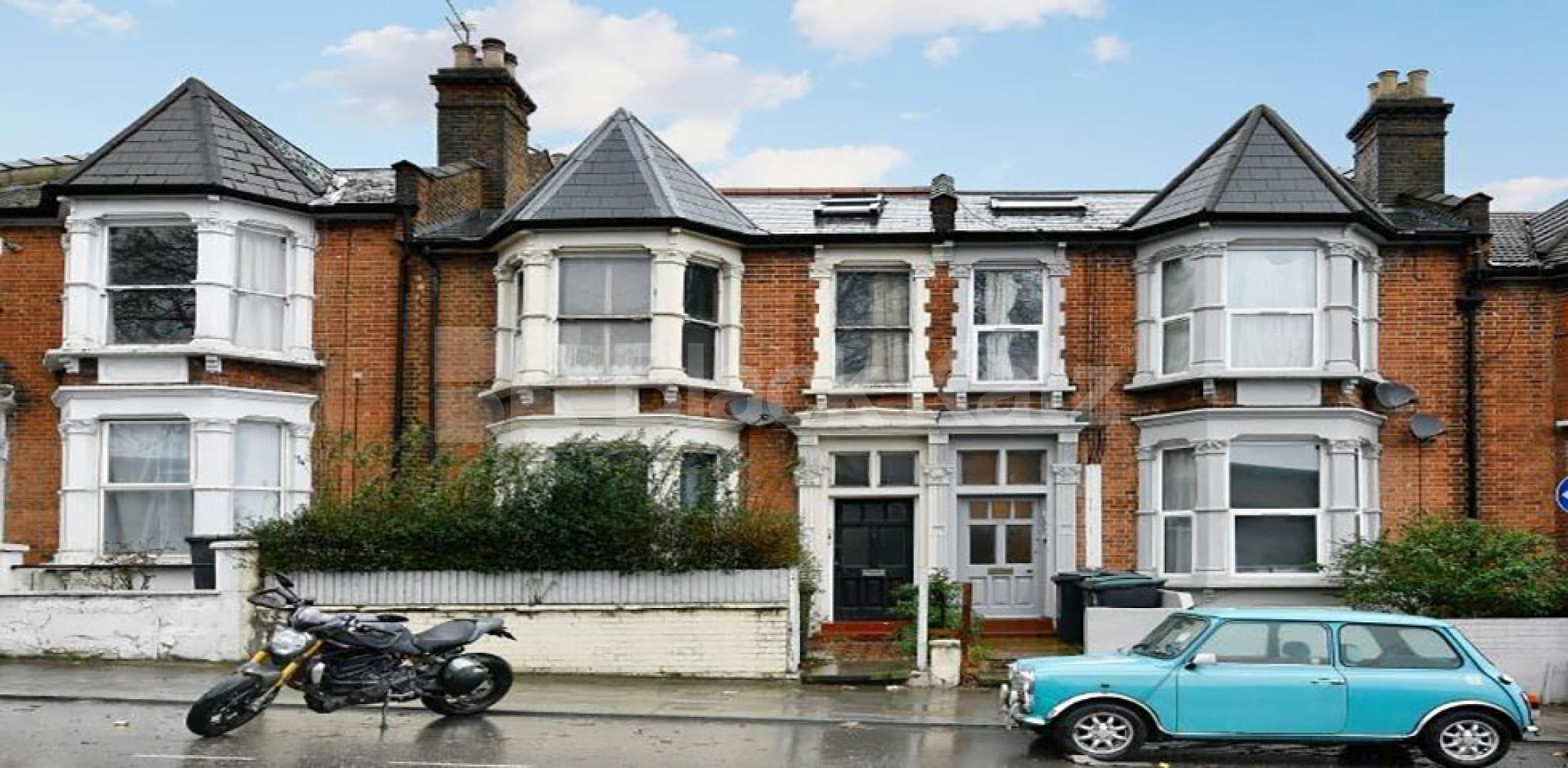			NEW INSTRUCTION!, Studio Apartment, 1 bath, 0 reception Studio			 Tottenham Lane, CROUCH END